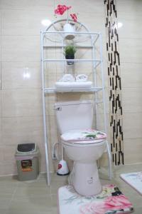 Apartamento BOUTIQUE con encanto en Juan Dolio-Metro Country Club-CON PISCINA, SEGURIDAD PRIVADA, ENERGIA 24-7, CAMPO DE GOLF Y TENIS衛浴