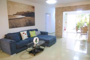 Apartamento BOUTIQUE con encanto en Juan Dolio-Metro Country Club-CON PISCINA, SEGURIDAD PRIVADA, ENERGIA 24-7, CAMPO DE GOLF Y TENIS休息區