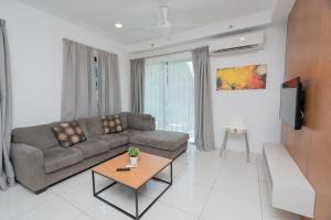 Posezení v ubytování Ipoh Tambun Sunway Onsen Suite 3R2B Maya