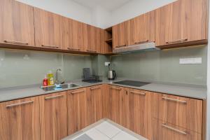 Kuchyň nebo kuchyňský kout v ubytování Ipoh Tambun Sunway Onsen Suite 3R2B Maya