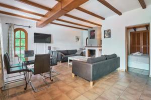 Posezení v ubytování Villa Goleta 10