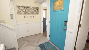 Φωτογραφία από το άλμπουμ του Oceanside, Private Pool, Hot Tub, Screened Porch, Close to Beach! OH81, Lazy Daisy σε Corolla +32 φωτογραφίες