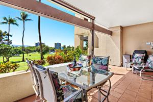 Et opholdsområde på Kaanapali Royal L102