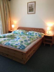 Llit o llits en una habitació de Ferienhaus Lechner