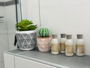Fotografie z fotogalerie ubytování Klassen Stay - Design Studio in 11 Etage - Tolle Aussicht - Sauna, Pool - Netflix v destinaci Lahnstein