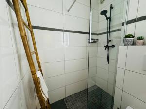 Koupelna v ubytování Klassen Stay - Design Studio in 11 Etage - Tolle Aussicht - Sauna, Pool - Netflix