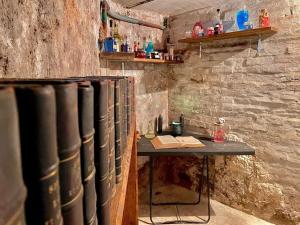 Fotografie z fotogalerie ubytování Repaire du sorcier, escape game, nuit atypique v Remeši + 5 fotografií