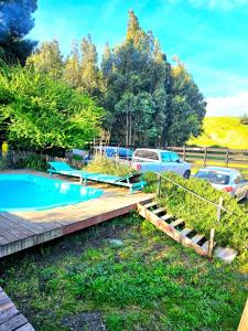 Bazén v ubytování Lodge Los Bosques nebo v jeho okolí