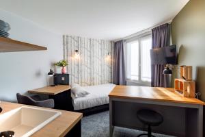 Le Parc 42 Saint-Etienne的休息区