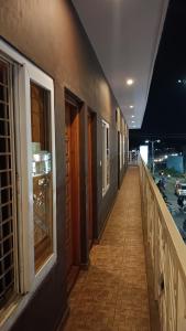 En balkong eller terrasse på WOOD SIDE recidencyy