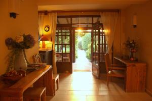Χώρος καθιστικού στο Rastoni Hotel Aegina