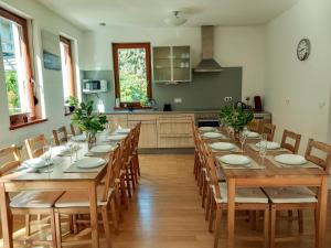 A restaurant or other place to eat at SzamosVilla - BBQ, 8BDRM, very close to center