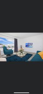 Μια τηλεόραση ή/και κέντρο ψυχαγωγίας στο Casa Lucie Luxury 3 Bed detached villa in Los Mojones PDC