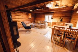 Posezení v ubytování Vesterålen Rorbuer