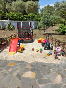 Детская игровая зона в Giola Apartments And studios 1