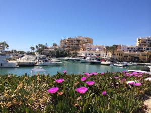 Afbeelding uit fotogalerij van Cabopino in Marbella