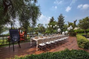 Zahrada ubytování Adana HiltonSA Hotel
