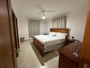 Postel nebo postele na pokoji v ubytování Brand New Luxury Elegant and Cozy Apt in Santiago