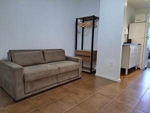 Una cocina o cocineta en Studio 109-comfortable, practical, great location 8 fotos más