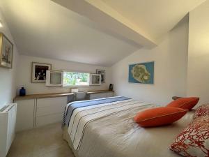 Postel nebo postele na pokoji v ubytování Appartement Sainte-Maxime, 2 pièces, 4 personnes - FR-1-226-530