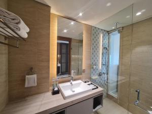Koupelna v ubytování Trembesi Hotel