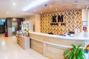 Vstupní hala nebo recepce v ubytování Km Hotel Chiang Mai