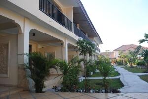 Gallery image of Lombok Beach Hotel in Montongbuwoh