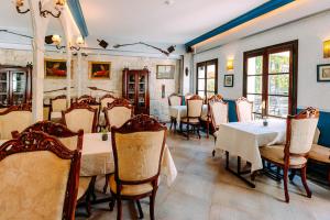 Ruang duduk di Heritage Hotel Pasike