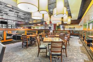 Restaurace v ubytování DoubleTree by Hilton Columbus