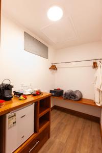 Kuchyň nebo kuchyňský kout v ubytování Anse Lazio Lodge