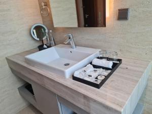 Fotografie z fotogalerie ubytování Trembesi Hotel v destinaci Serpong