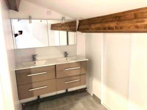 Φωτογραφία από το άλμπουμ του Chalet spacieux et convivial LA TOUSSUIRE σε La Toussuire