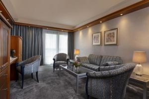 Posezení v ubytování Maritim Hotel Darmstadt