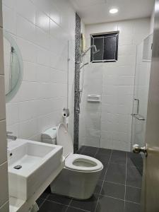 Vonios kambarys apgyvendinimo įstaigoje Downtown Chill