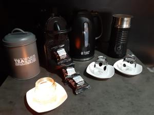 Удобства за правене на кафе и чай в Come a Casa Tua Luxury Apartment Centre