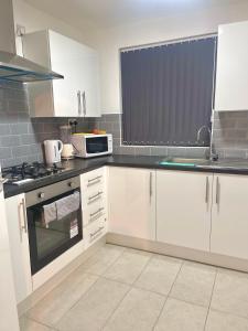 A kitchen or kitchenette at Family House