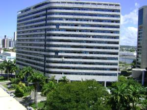 Afbeelding uit fotogalerij van Flat no Hotel Imperial Suites in Recife