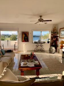 Afbeelding uit fotogalerij van Cupecoy lagoon duplex in Lowlands