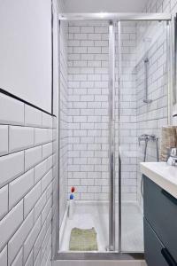 Koupelna v ubytování APARTAMENTO CON ENCANTO EN SOL - MADRID #C