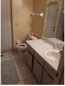 Koupelna v ubytování Room#3 in shared home