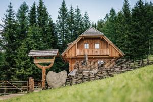Foto dalla galleria di Webertonihütte a Bad Sankt Leonhard im Lavanttal