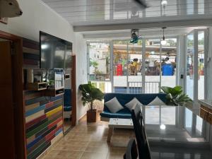 Posezení v ubytování Cabaña Santorini Colombiano