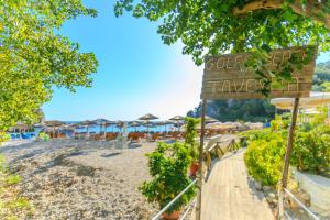 Ảnh trong thư viện ảnh của Golfo Beach ở Parga