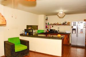 Cucina o angolo cottura di Spondylus Lodge