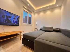 Postel nebo postele na pokoji v ubytování Beautiful Rooftop Retreat in Zayed
