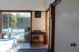 Гостиная зона в Hadlow Sunrise Retreat