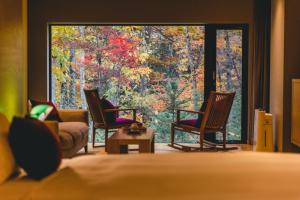 O zonă de relaxare la Okujozankei Onsen Kasho Gyoen