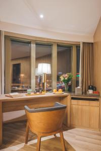 Posezení v ubytování Atour Hotel Shanghai Wujiaochang Dabaishu