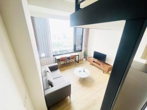 Foto Bangkokis asuva majutusasutuse 2309 Siamese素坤逸87 Loft 空中酒吧 高层景观 BTS On Nut galeriist