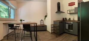 Afbeelding uit fotogalerij van SleepWell in Valganna in Valganna +13 foto's